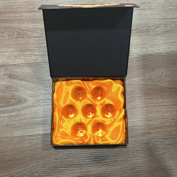 Dragon Ball Z Crystal Ball - Picture 2 of 4